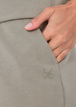 LC All-Around Lounge Pintuck Short Abby Stone