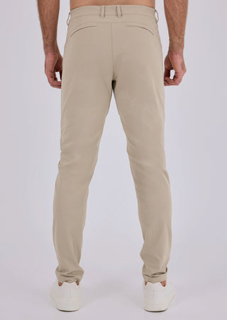 LC Men Adapt Pant Classic Fit - 32"R Beige