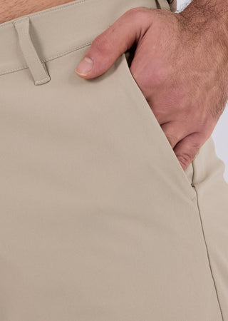 LC Men Adapt Shorts Classic Fit -8"R Beige