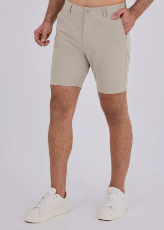 LC Men Adapt Shorts Classic Fit -8"R Beige