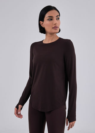 LC Relaxed Long Sleeve Women’s Relaxed Long Sleeve Top Dark Cocoa