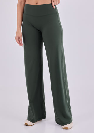 LC Straight Leg Pant Short length Women's Straight Leg Pants (Short) Green Forest