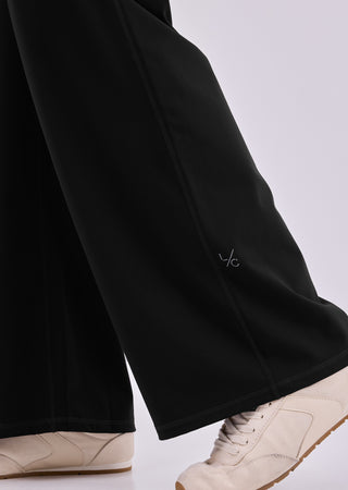 LC Straight Leg Pants Women's Straight Leg Pants (Regular) Black